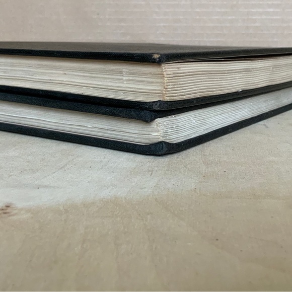 WW II era,  HACKETTSTOWN NJ HIGH SCHOOL YEAR BOOKS - Picture 5 of 16